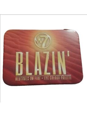 w7 mini blazin’ eyeshadow pallette